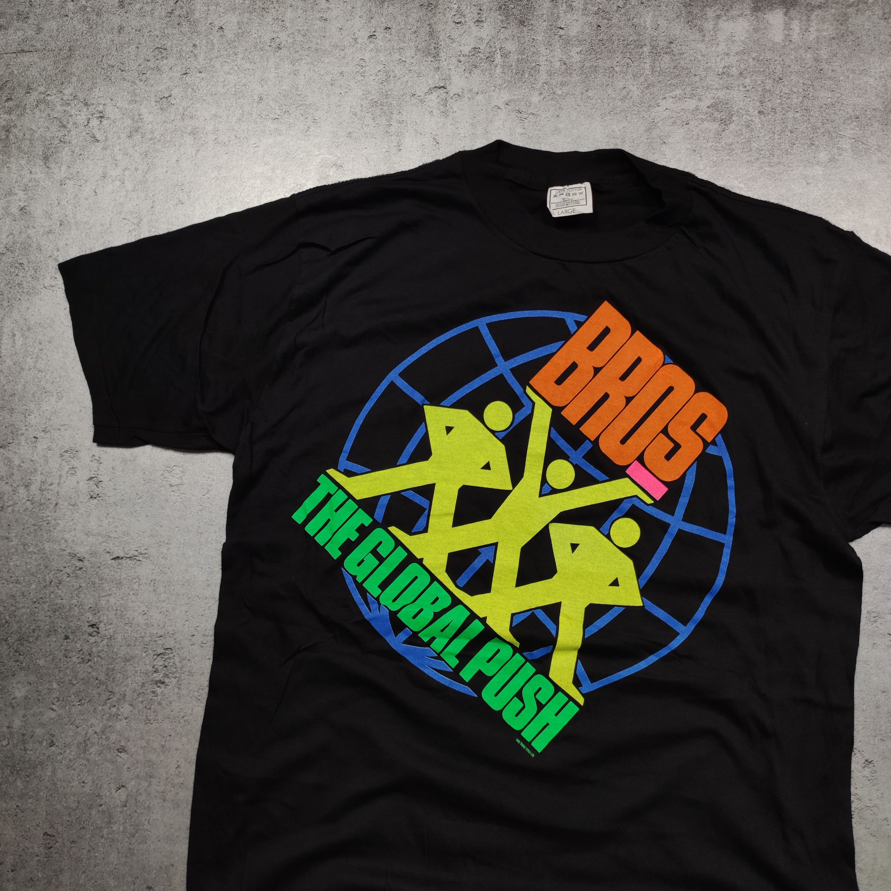 Vintage Vintage Rare 1988 OG Bros The Global Push World Tour Tee Size US L / EU 52-54 / 3 - 3 Thumbnail