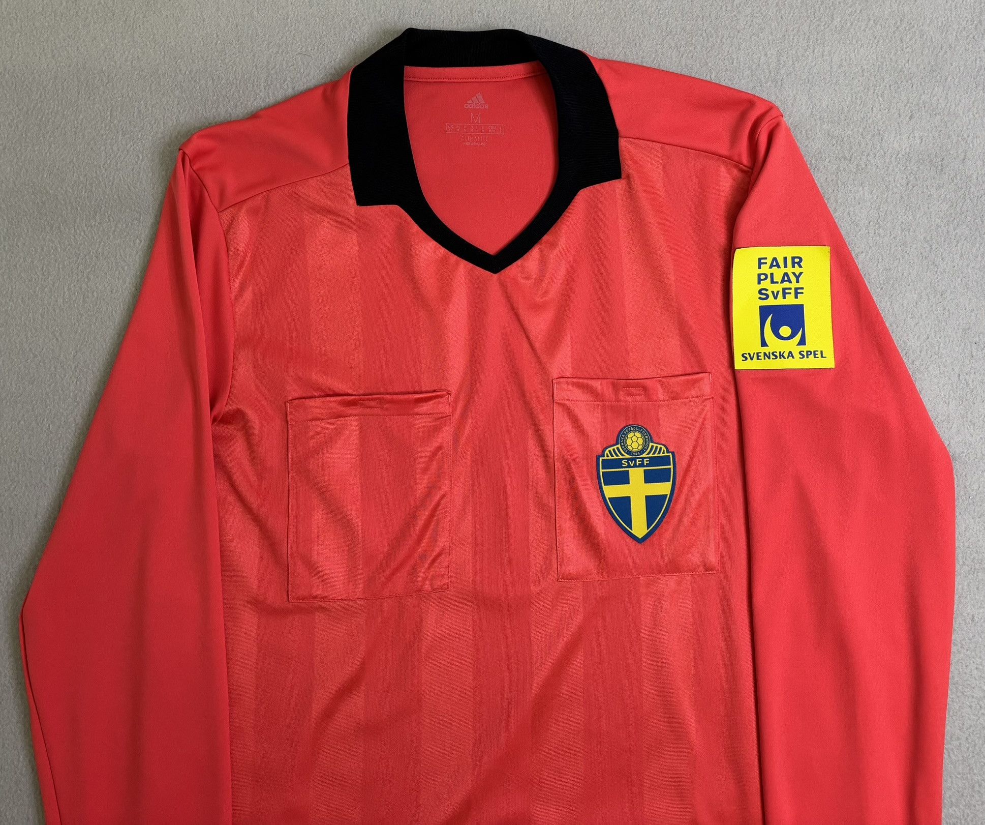 Adidas Sweden 2017/2018 Adidas Referee Shirt Size M Size US M / EU 48-50 / 2 - 6 Thumbnail