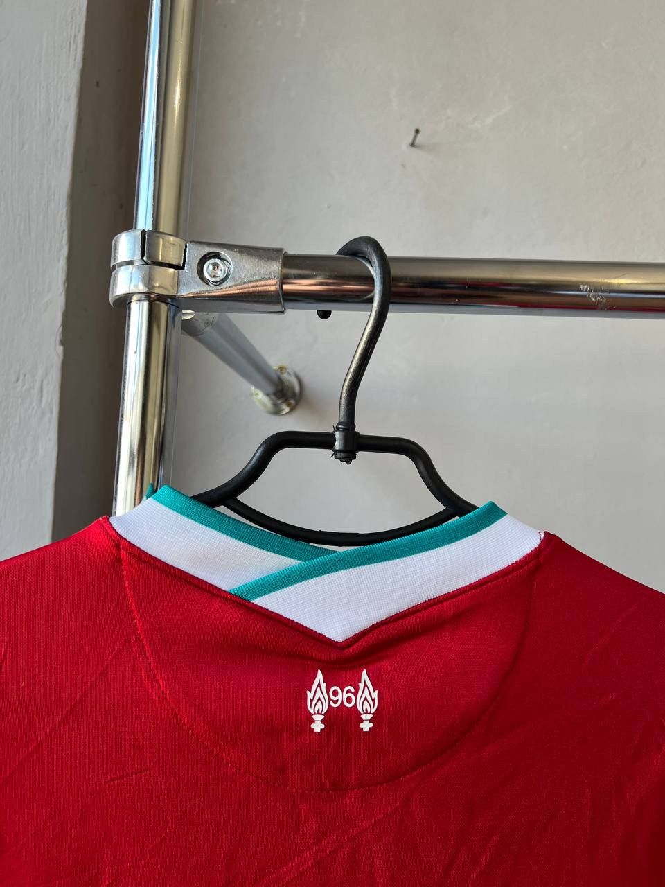 Nike 2020/21 FC LIVERPOOL HOME SOCCER JERSEY FOOTBALL SHIRT NIKE Size US M / EU 48-50 / 2 - 14 Thumbnail