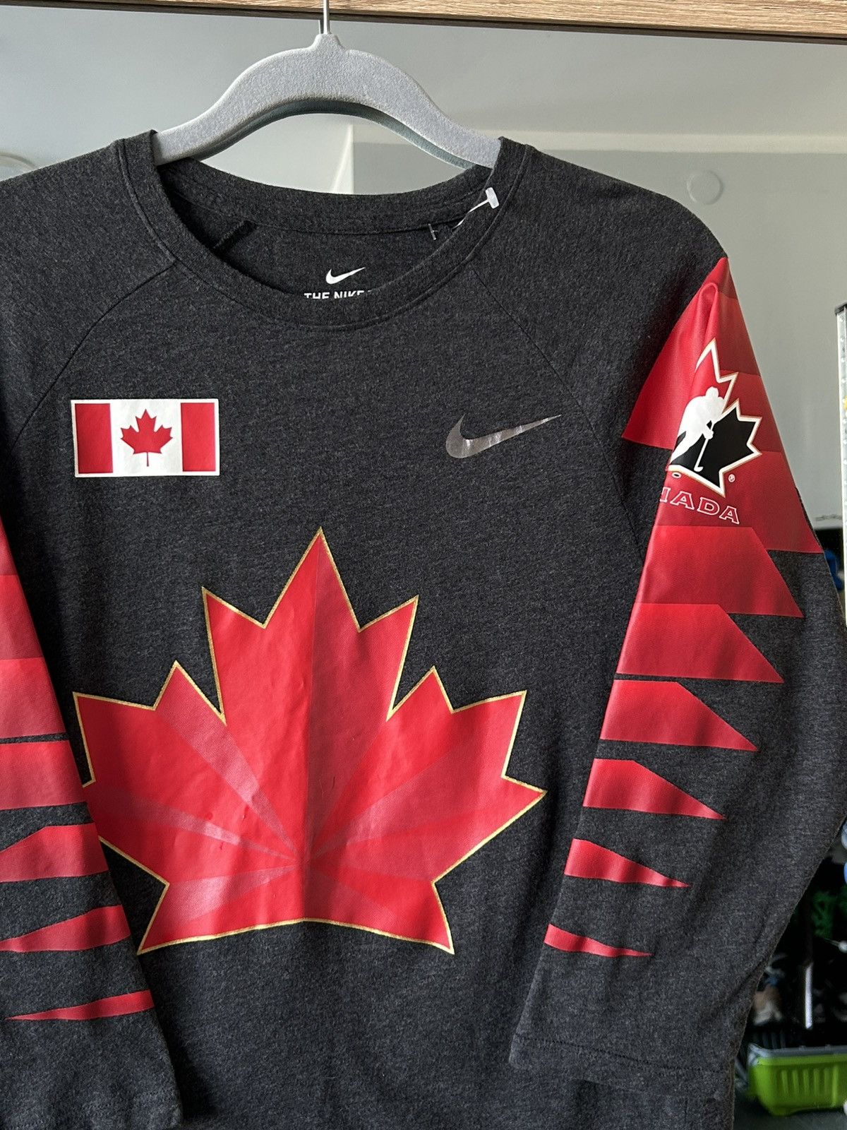 Nike Vintage tee longsleeve Nike canada hokey jersey team medium Size US M / EU 48-50 / 2 - 5 Thumbnail