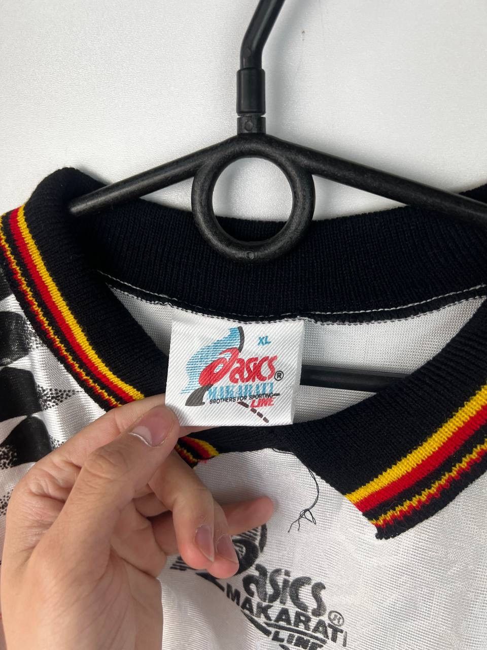 Vintage Germany ASICS 90s football vintage t-shirts size XL Size US XL / EU 56 / 4 - 3 Thumbnail