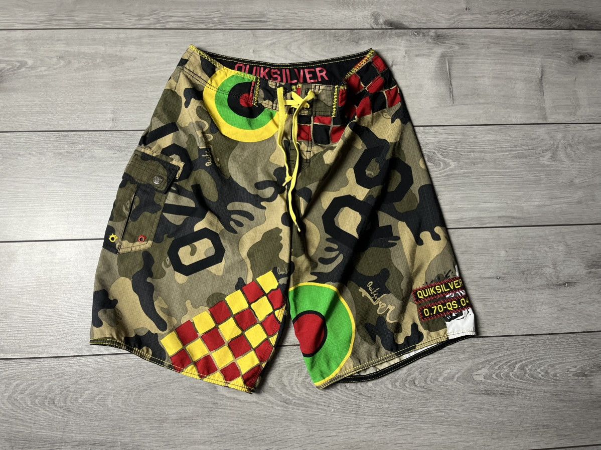 Quiksilver Quiksilver shorts surf style beach size 30 Size US 30 / EU 46 - 1 Thumbnail