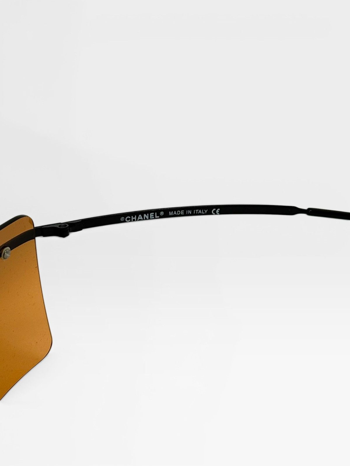 Chanel Y2K CHANEL MONOLENS ORANGE SUNGLASSES Size ONE SIZE - 6 Thumbnail