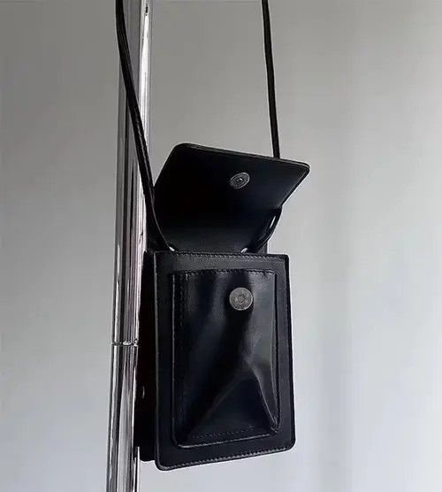 Japanese Brand × Vintage Korean fashion black crossbody bag Size ONE SIZE - 3 Thumbnail
