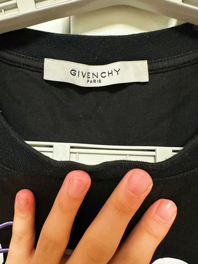 Givenchy Givenchy Classic Men's Short Sleeve 2506-Nextarrow Size US XL / EU 56 / 4 - 2 Thumbnail