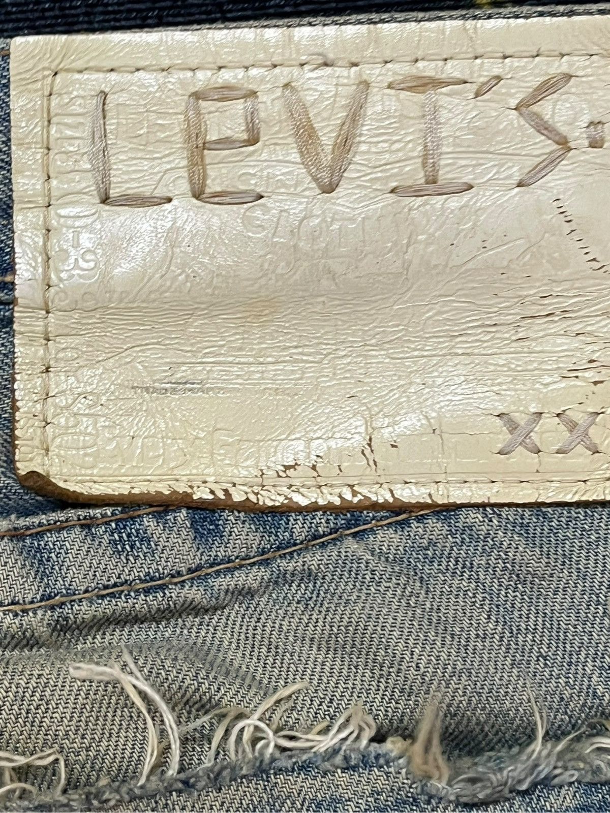 Levi's Vintage Clothing Vintage Levi’s 502 Mudwash Ripped Distressed Denim Size US 31 - 8 Thumbnail