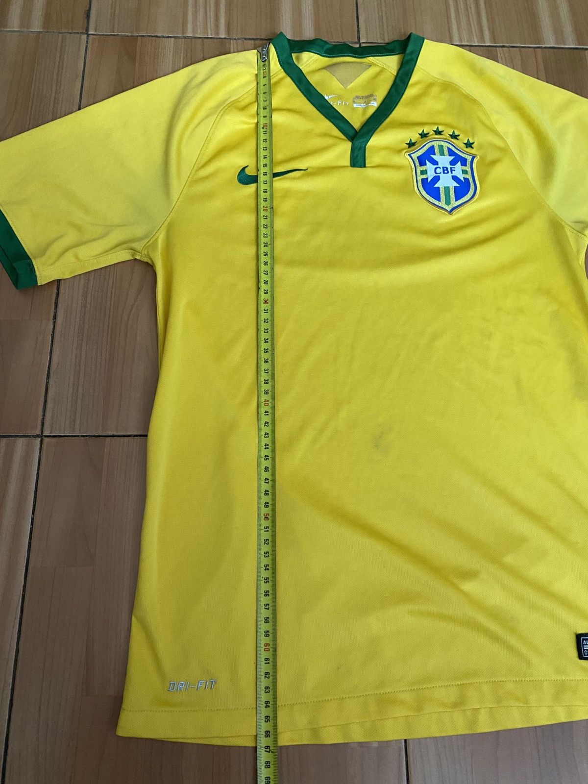 Nike Nike BRASIL 2014 2015 HOME FOOTBALL SHIRT SOCCER JERSEY Size US S / EU 44-46 / 1 - 13 Thumbnail