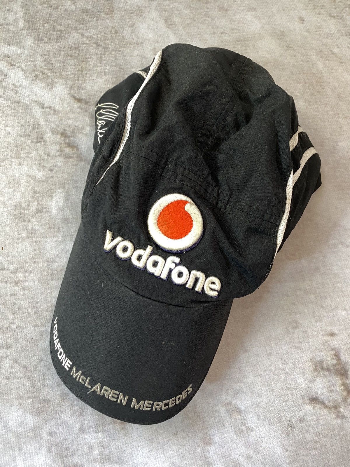 Mercedes-Benz × Vintage Vintage Vodafone McLaren Mercedes 5 panel Cap Size ONE SIZE - 3 Thumbnail