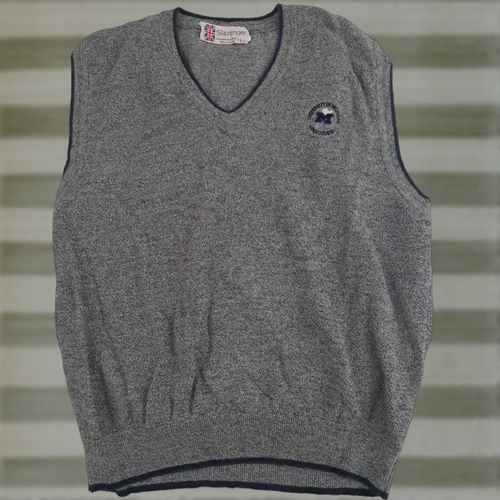 Vintage Vintage Slazenger University of Michigan Golf Course Embroidered Vest Large Unisex Adults Cotton Knit Sleeveless V-Neck Collared Style Size US L / EU 52-54 / 3 - 1 Thumbnail