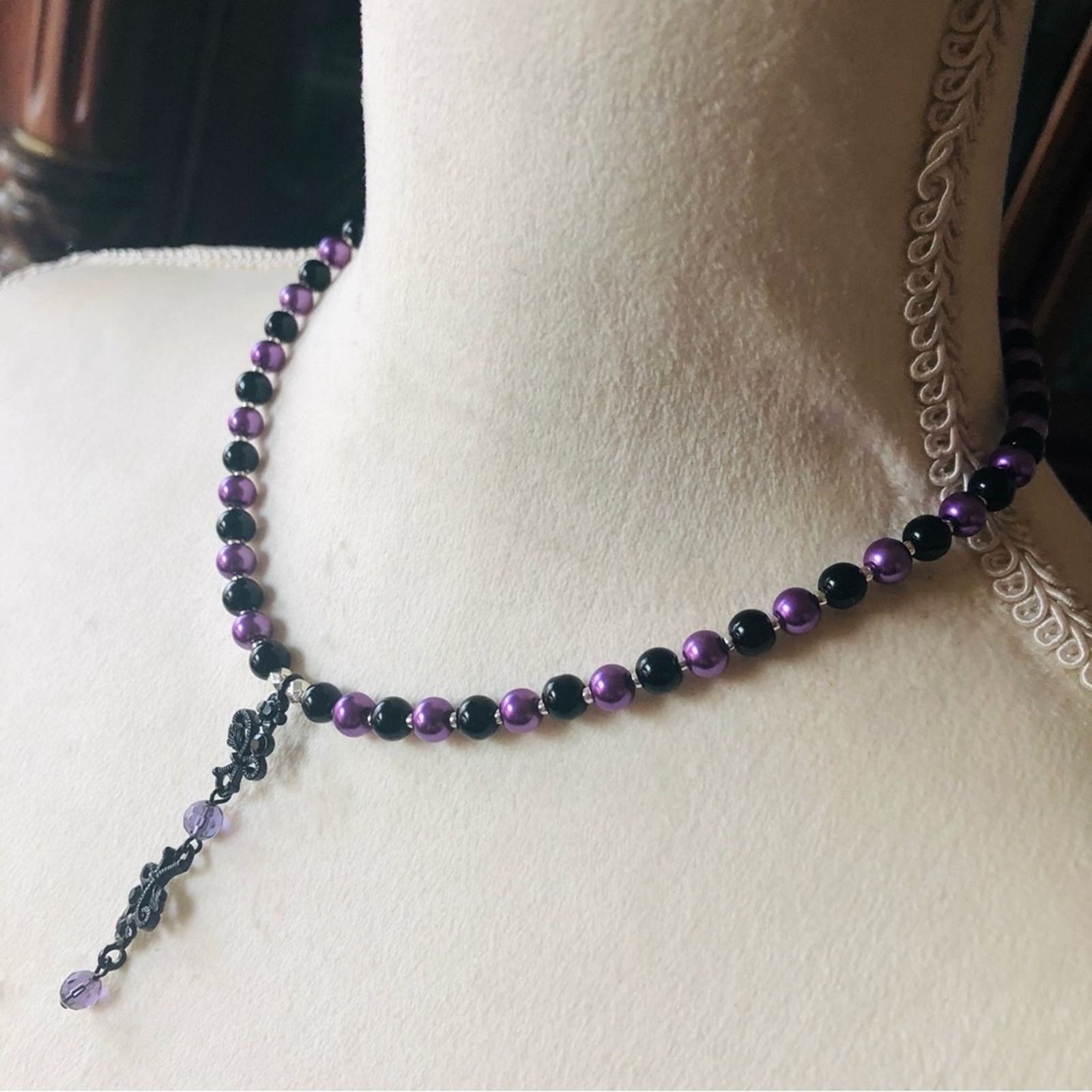 Handmade Handcrafted repurpose elegant stone pendant Pearl necklace Size ONE SIZE - 4 Thumbnail