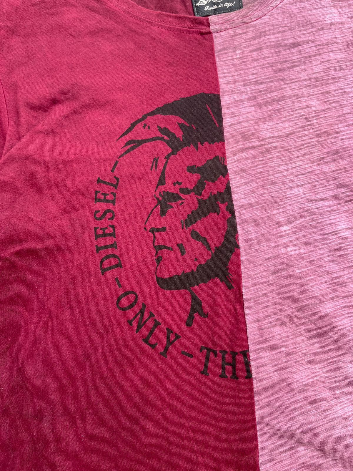 Japanese Brand Diesel Split Two-Tone Mohawk Graphic T-Shirt Size US S / EU 44-46 / 1 - 3 Thumbnail
