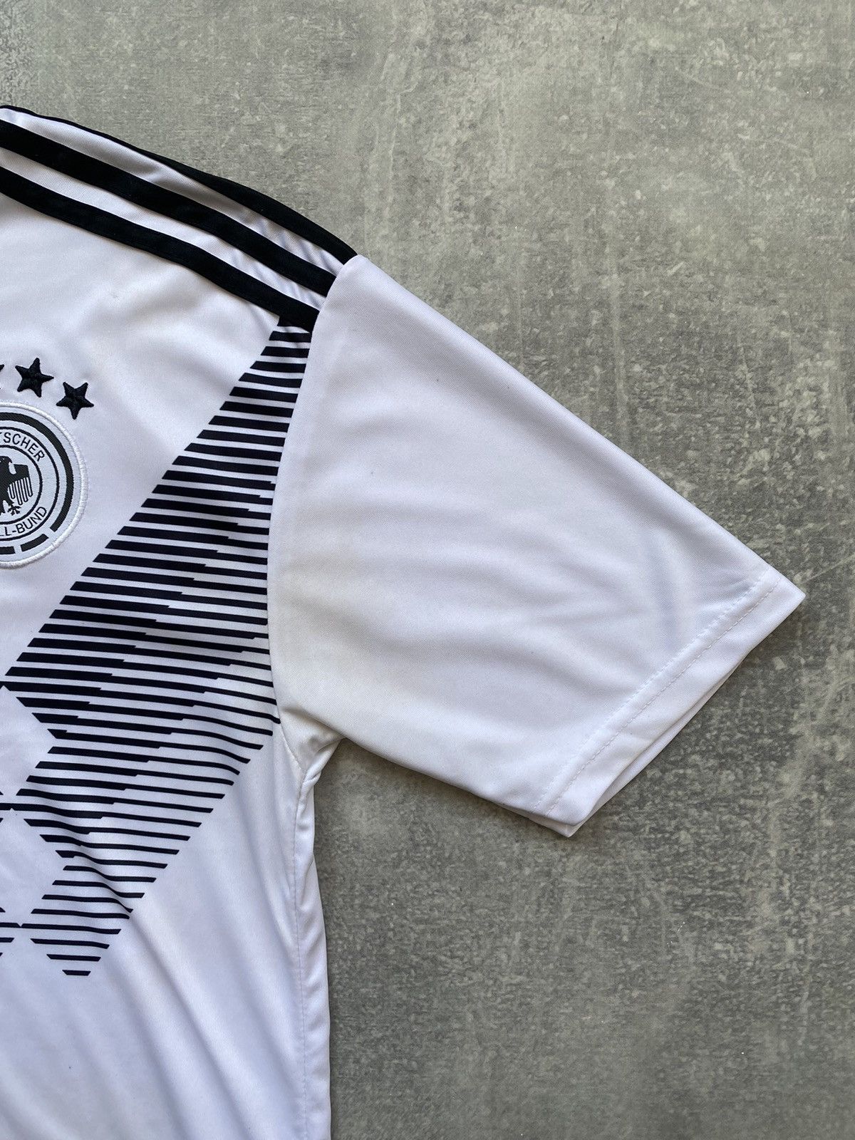 Adidas × Vintage Adidas Soccer Jersey Germany Kimmich #18 T-shirt Size US M / EU 48-50 / 2 - 4 Thumbnail