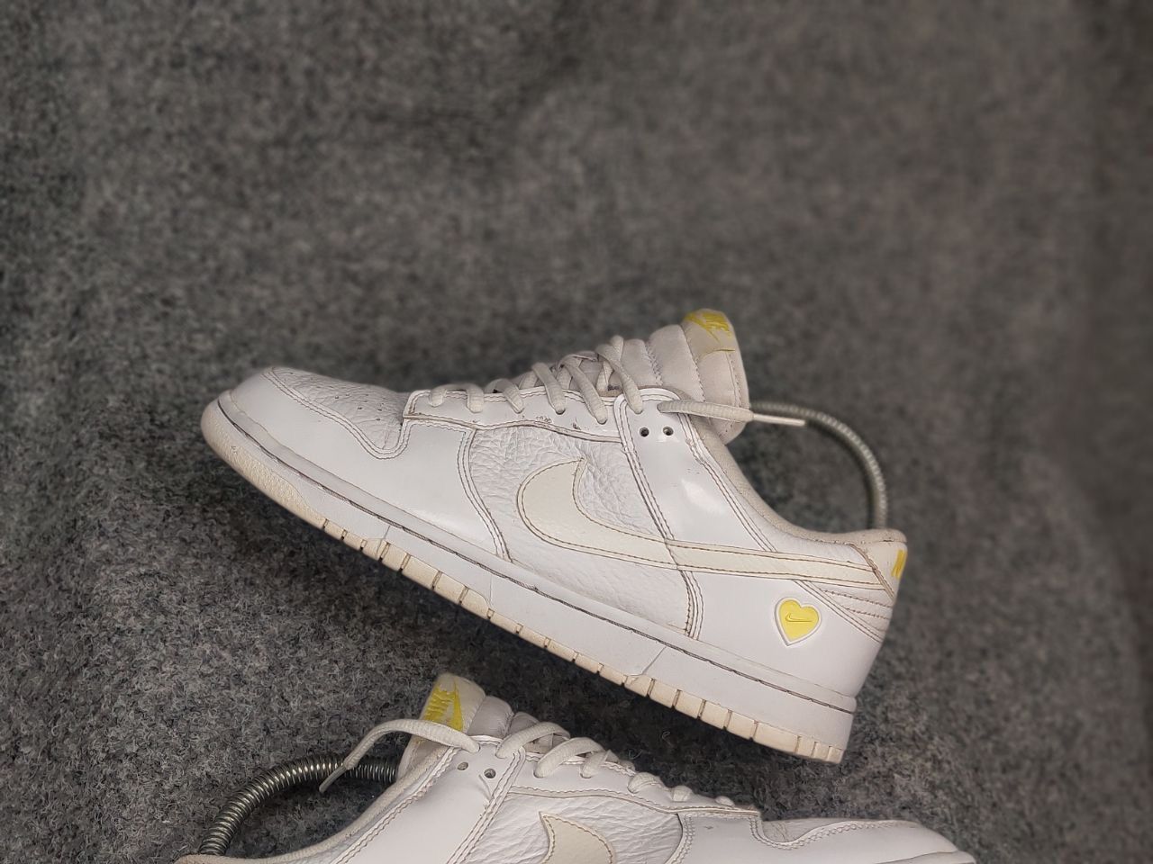 Nike Nike Dunk Low Valentines Yellow Heart Sneakers Vintage Shoes Size US 9 / IT 39 - 6 Thumbnail