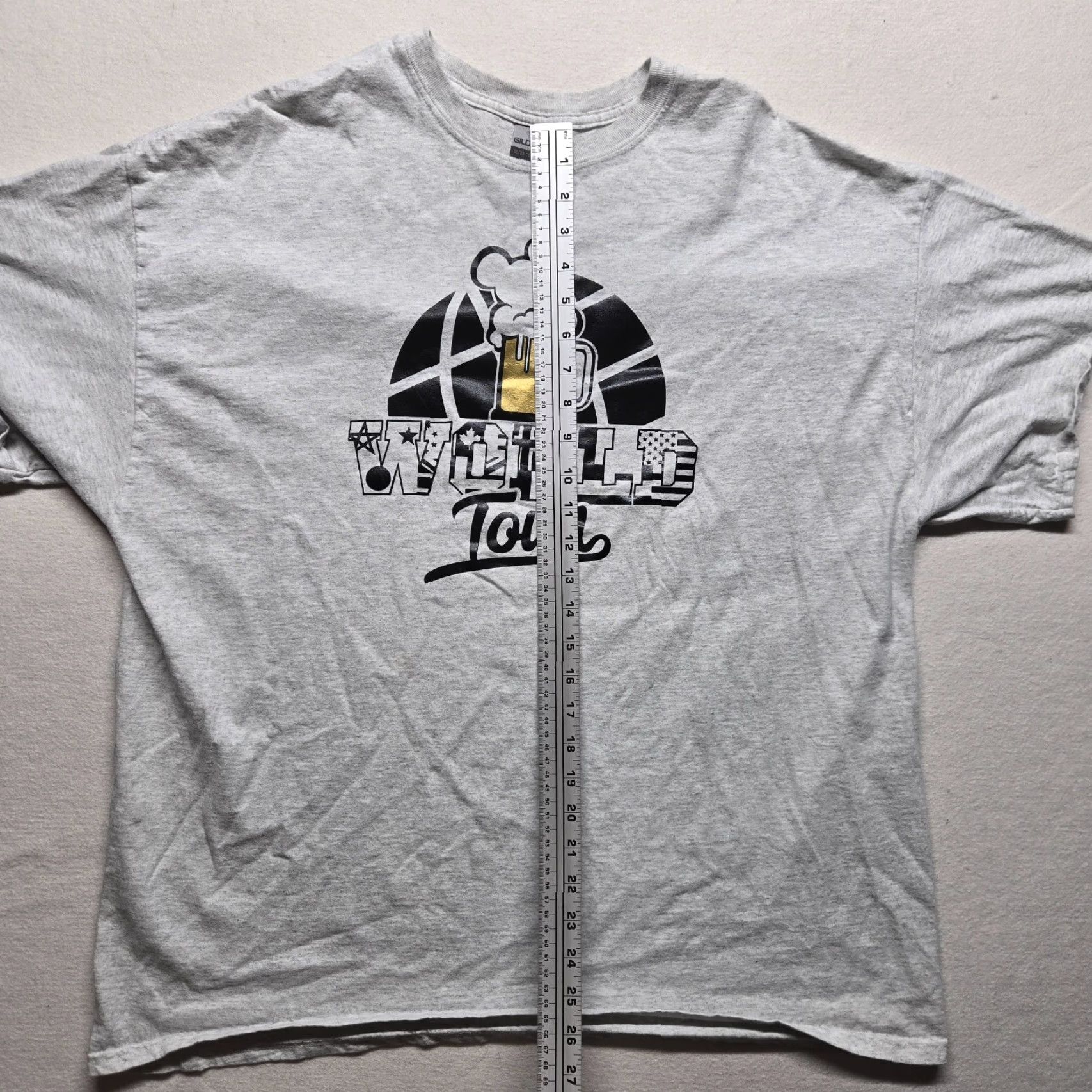 Gildan World Tour One Drink at a Time Tee Shirt Multicolor Adult Men's Size 2XL White T-Shirt 2020-2029 Gildan Shirt Mens 2XL Size US XXL / EU 58 / 5 - 6 Thumbnail