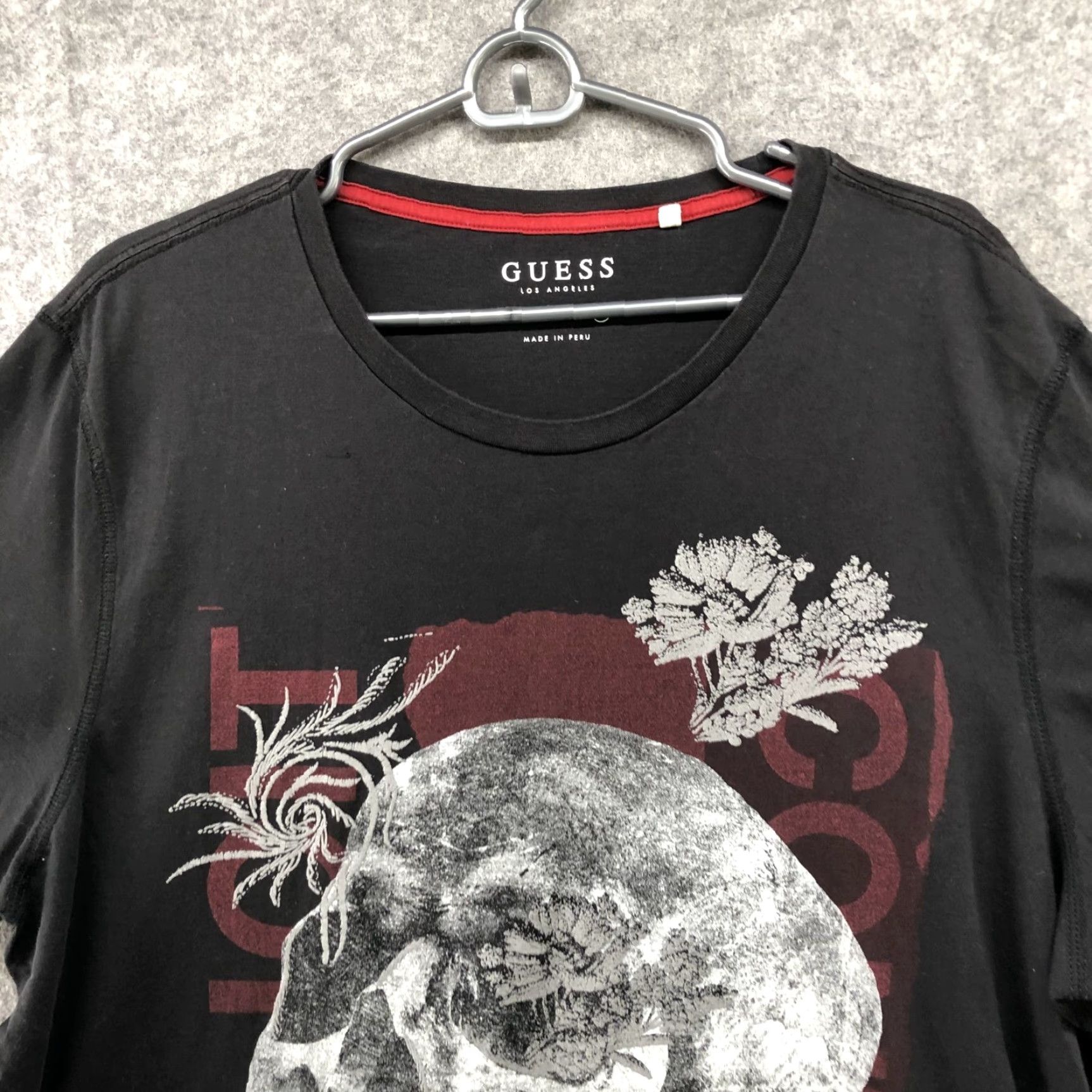 Guess Guess T Shirt Mens XXL Skull Graphic Short Sleeve Crewneck Black Red Cotton Size US XXL / EU 58 / 5 - 3 Thumbnail