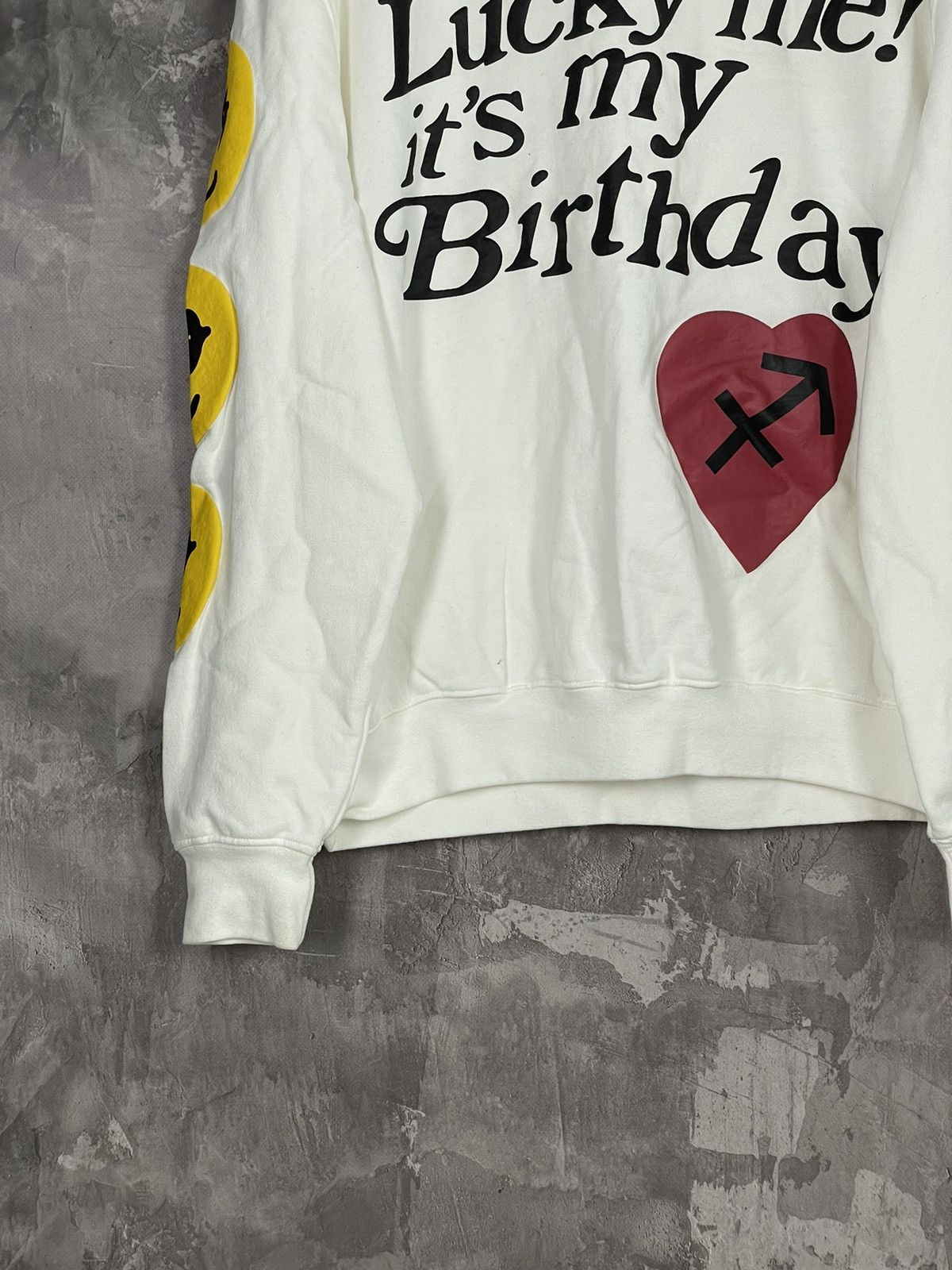 Japanese Brand Lucky Me It’s My Birthday Streetwear Y2K Big Logo Sweatshirt Size US L / EU 52-54 / 3 - 6 Thumbnail