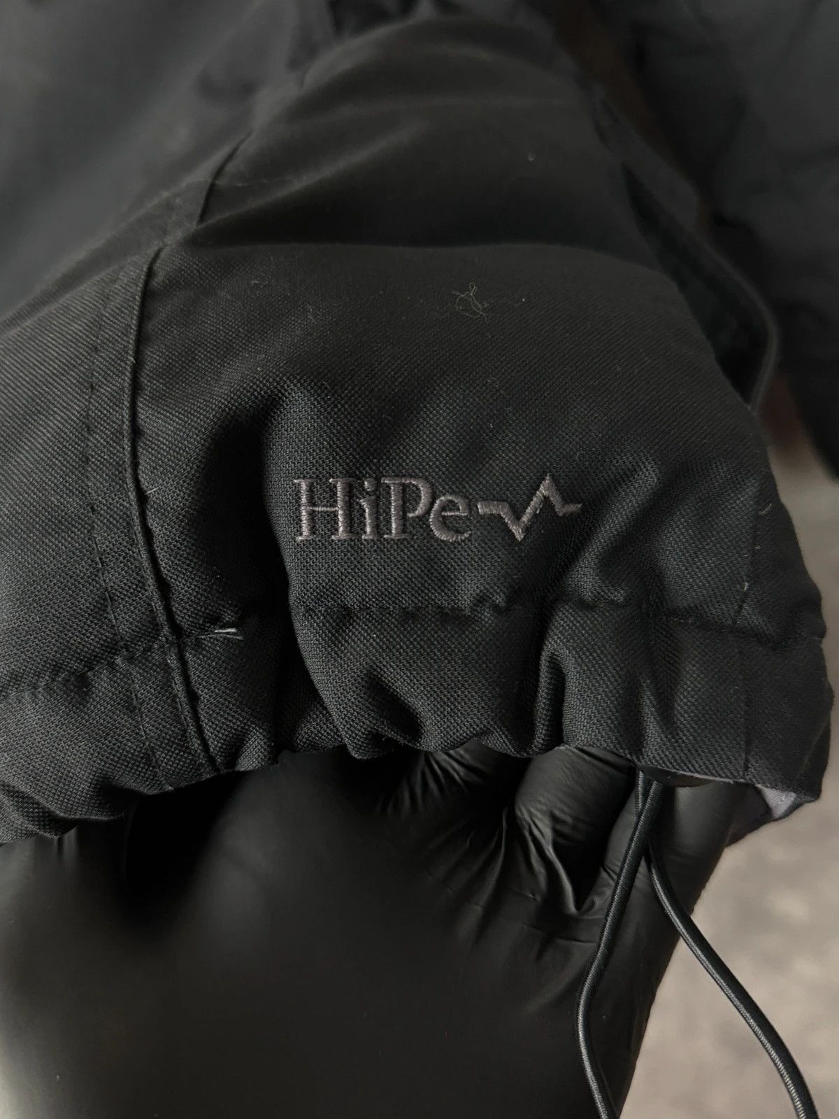 Peak Performance Peak Performance Women Down Parka Hooded Embroidered Logo Size US XS / EU 42 / 0 - 6 Thumbnail