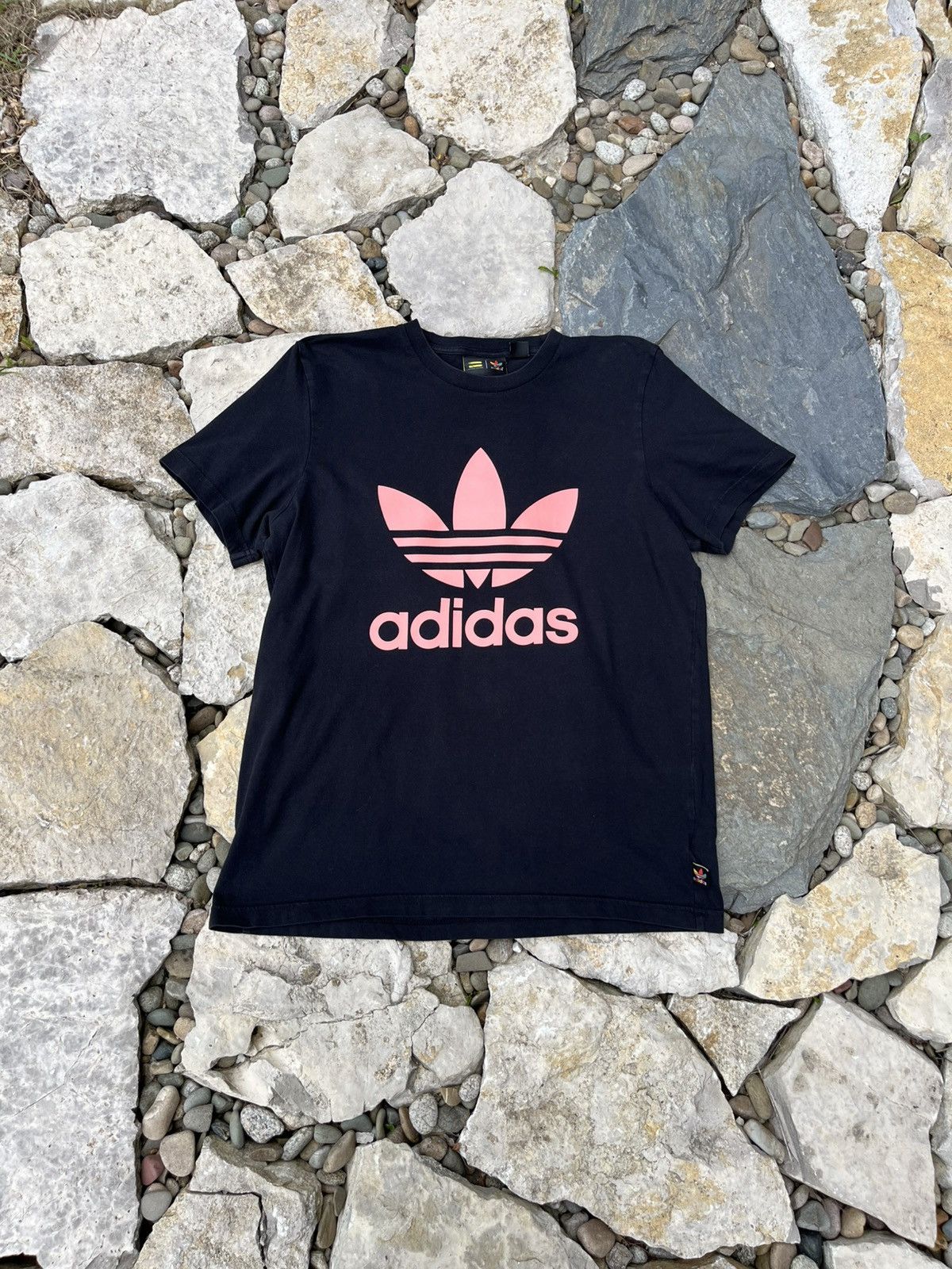 Adidas × Pharrell Adidas x Pharrell Williams big logo tee human made hiking Size US L / EU 52-54 / 3 - 1 Thumbnail