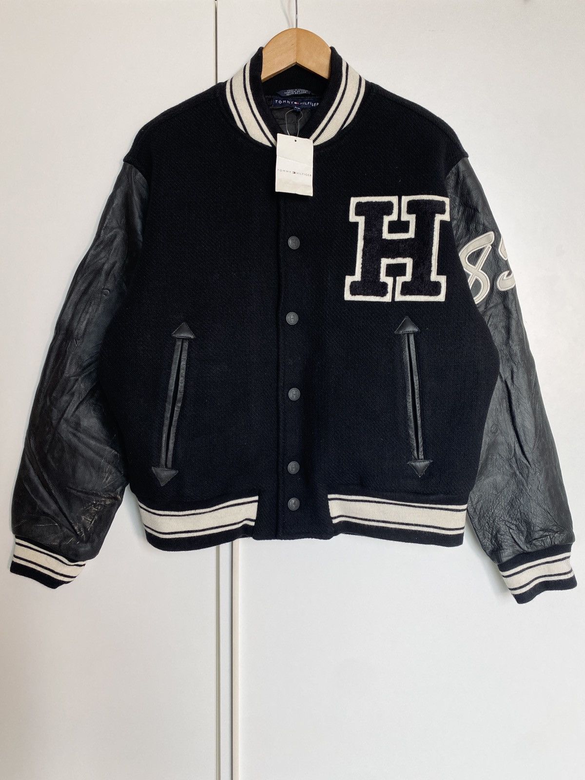Tommy Hilfiger RARE Tommy Hilfiger Jacket With Price Tag Size US M / EU 48-50 / 2 - 1 Thumbnail