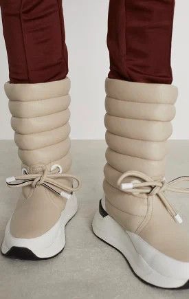 image of Rodebjer Dora Puffy White Winter Boots in Beige, Women's (Size 9)