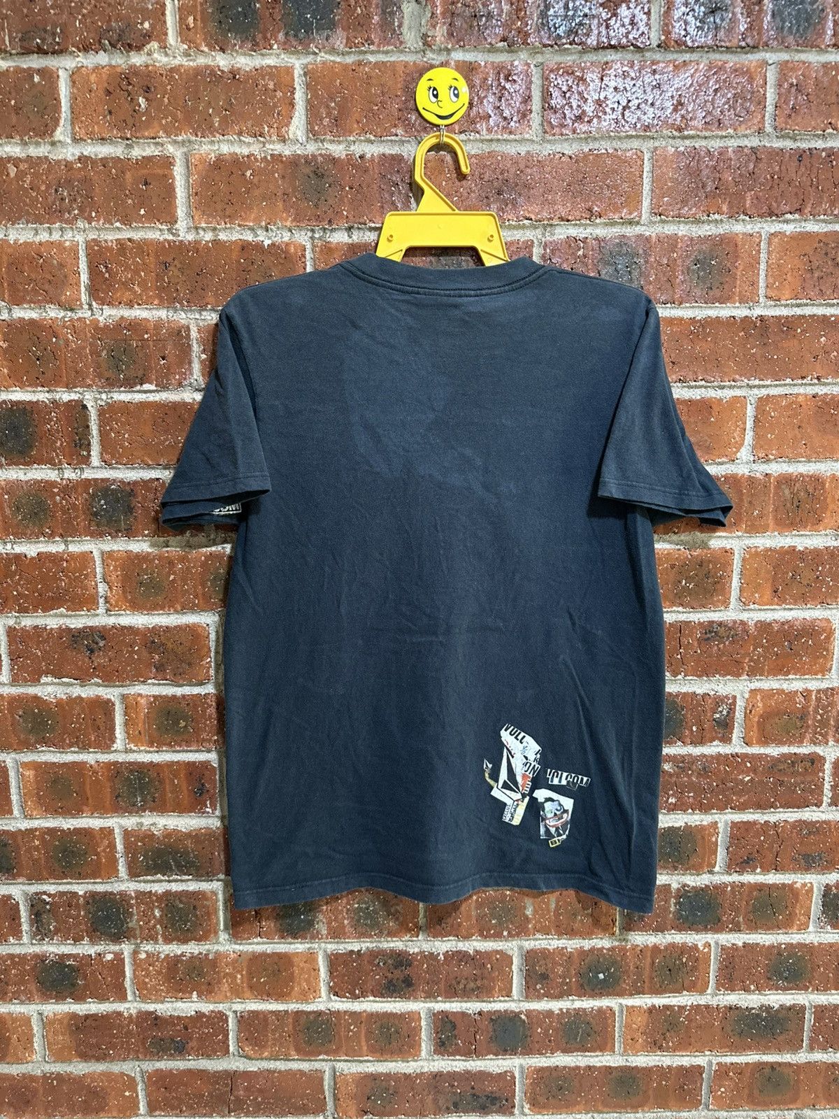 Vintage × Volcom Vintage Volcom Stone Patch Logo Faded Tee Size US M / EU 48-50 / 2 - 8 Thumbnail
