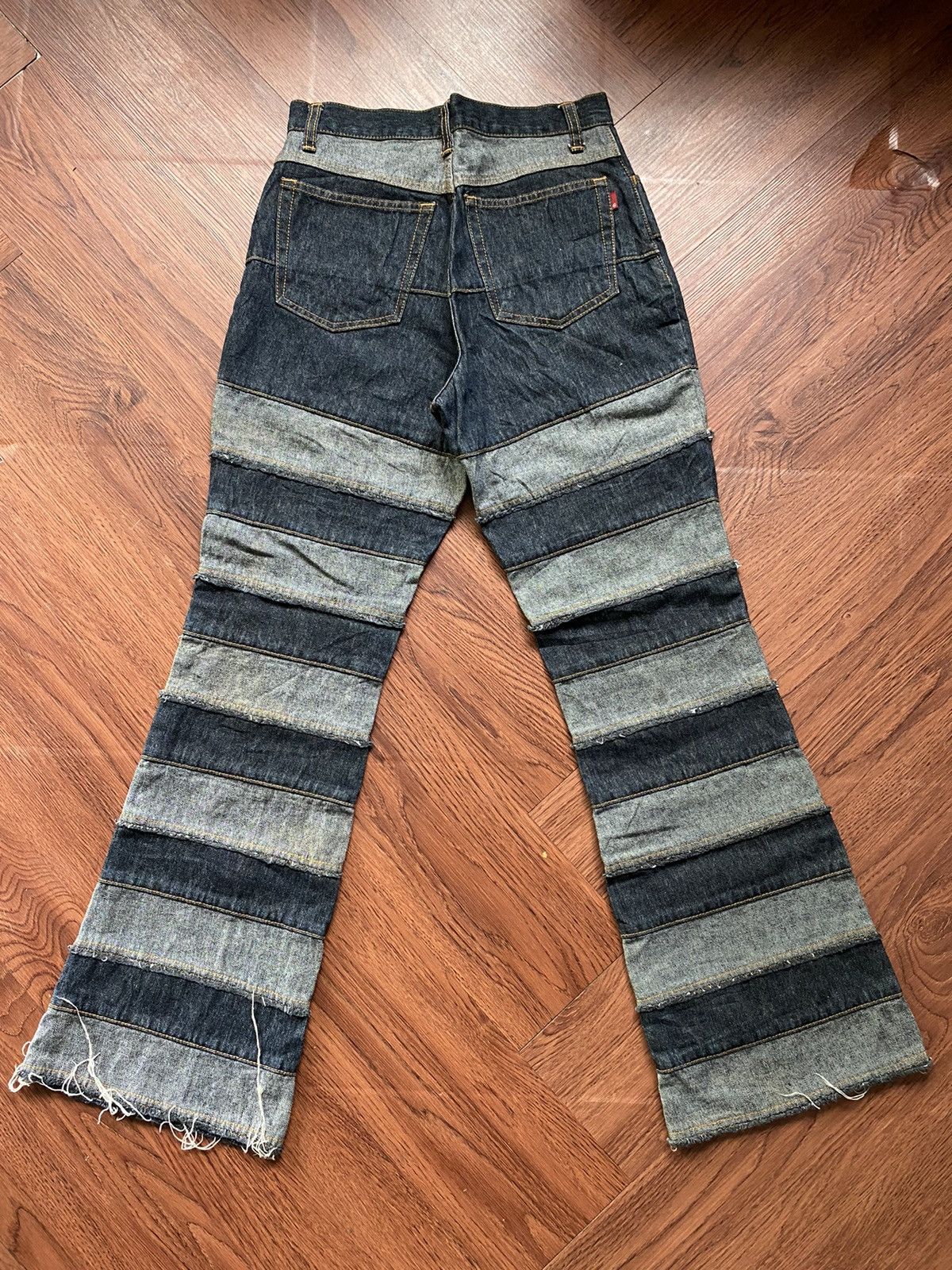 If Six Was Nine Hagi Flare Jeans Size 28" / US 6 / IT 42 - 2 Thumbnail