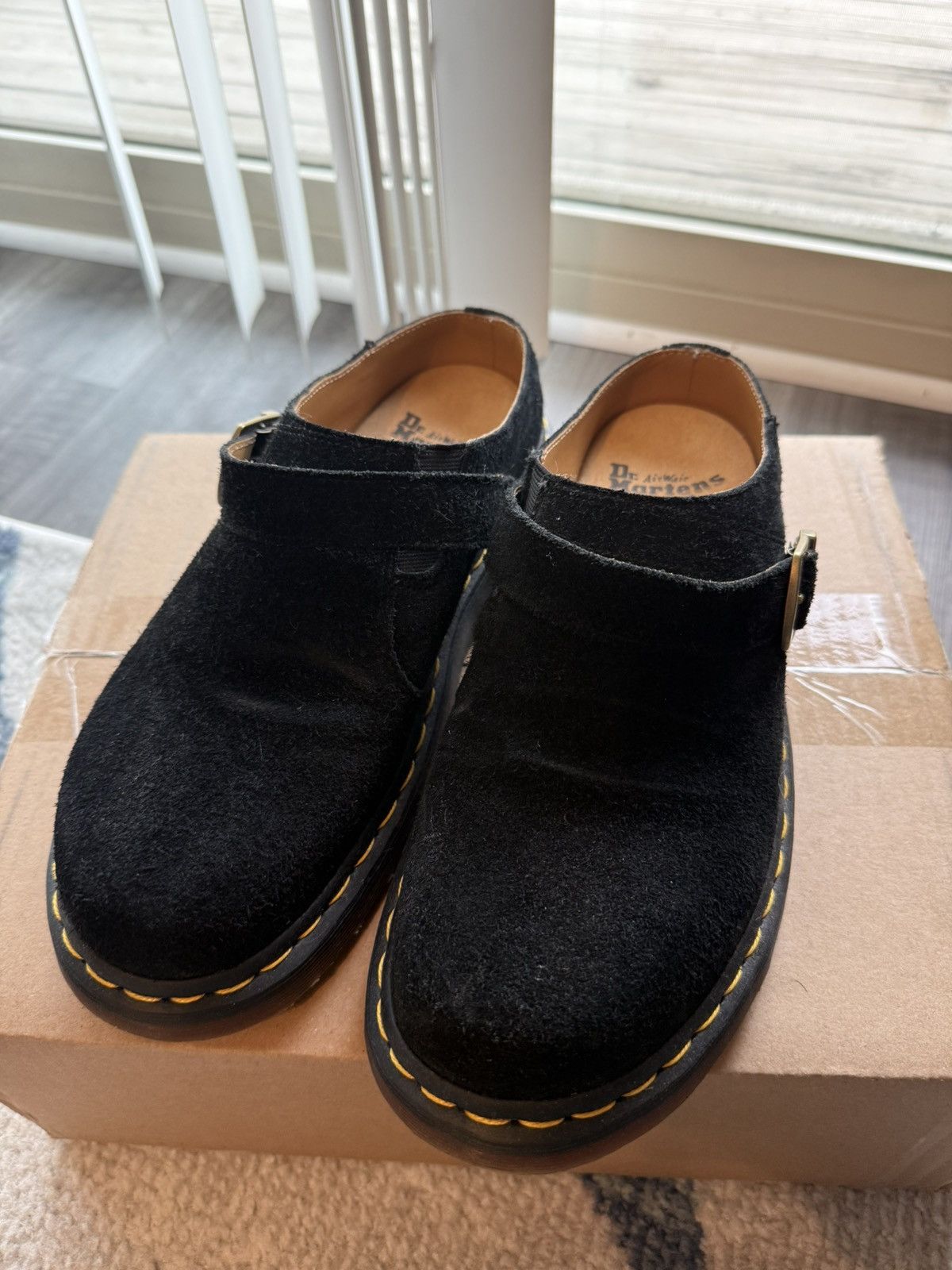 Dr. Martens Dr Martens Isham Mule Black Suede Size US 9 / EU 42 - 3 Thumbnail