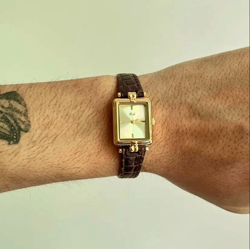 Jewelry 2000s vintage style square brown leather luxury watch Size ONE SIZE - 7 Thumbnail