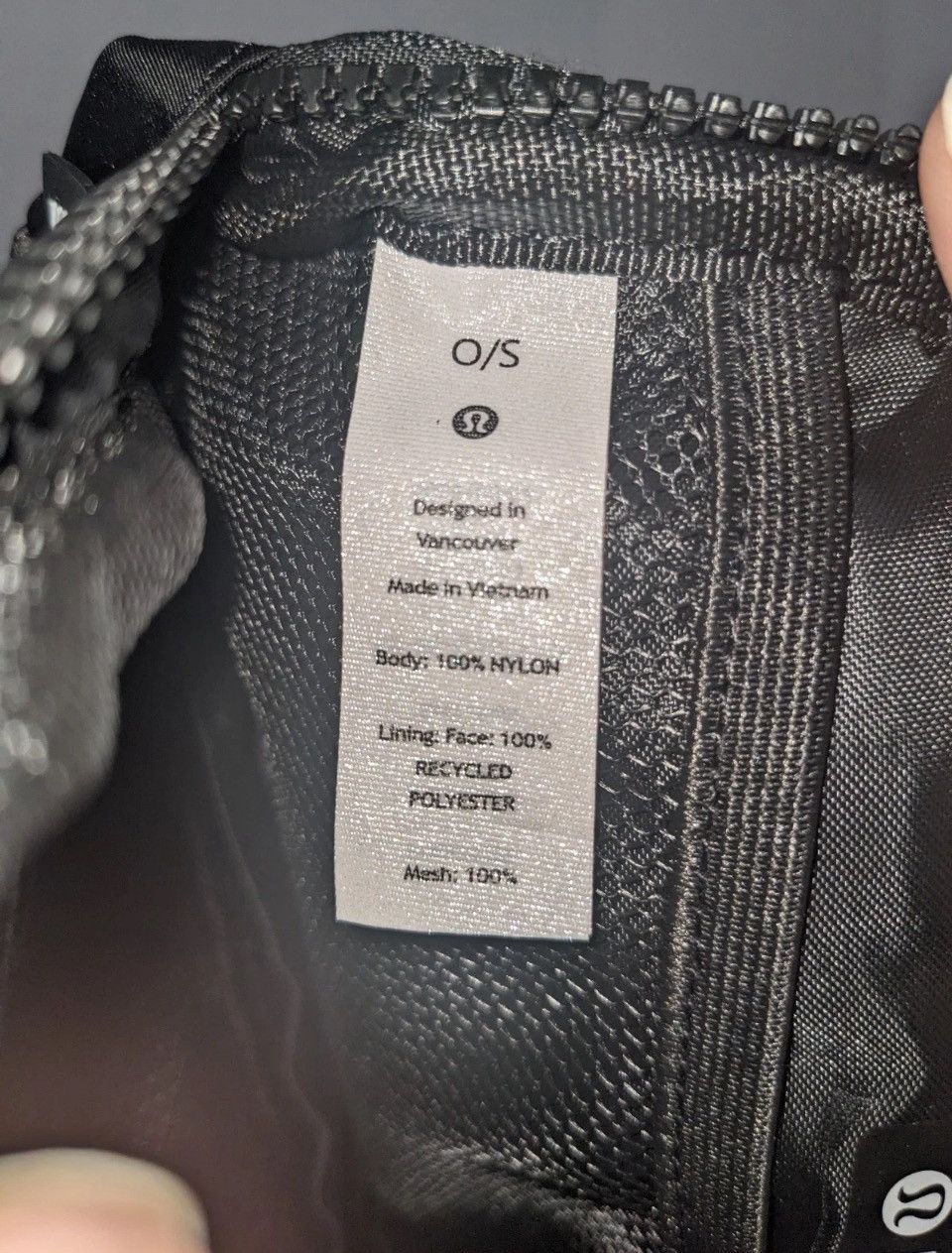 Lululemon Lululemon Everywhere Belt Bag Black Fanny Waist - Unisex Size ONE SIZE - 4 Thumbnail