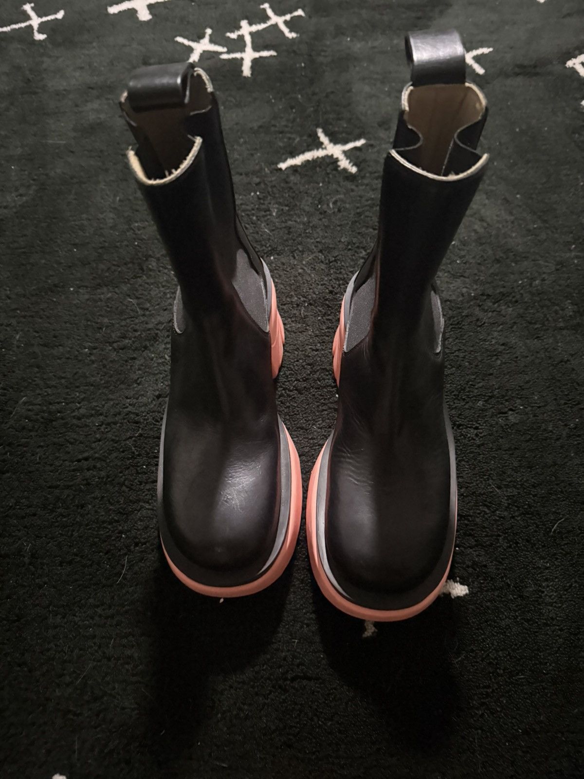 Bottega Veneta Tire Chelsea Boots - Black/Pink Size US 6 / IT 36 - 4 Thumbnail