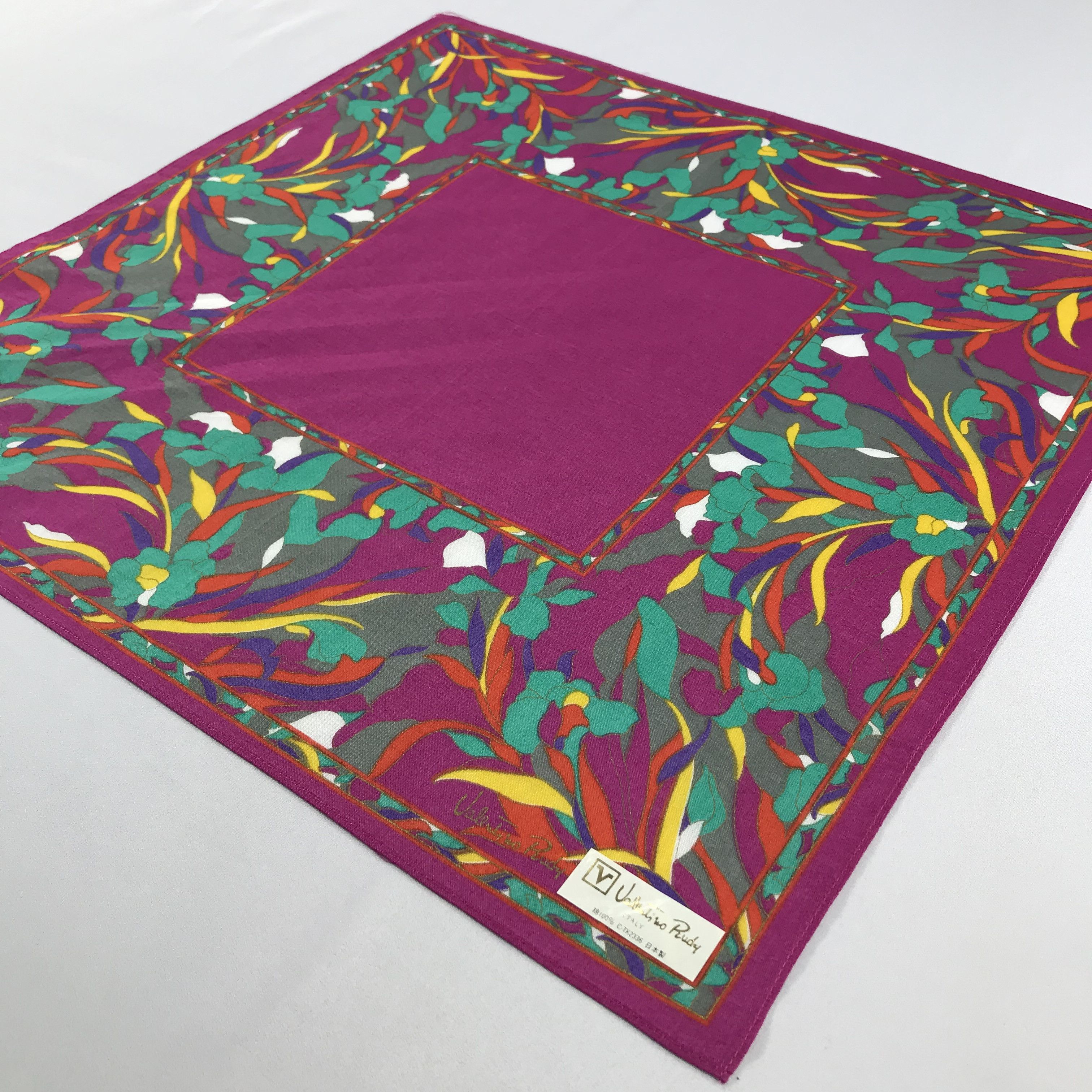 Vintage Valentino Rudy Bandana / Handkerchief / Neckerchief - S2129 Size ONE SIZE - 2 Thumbnail