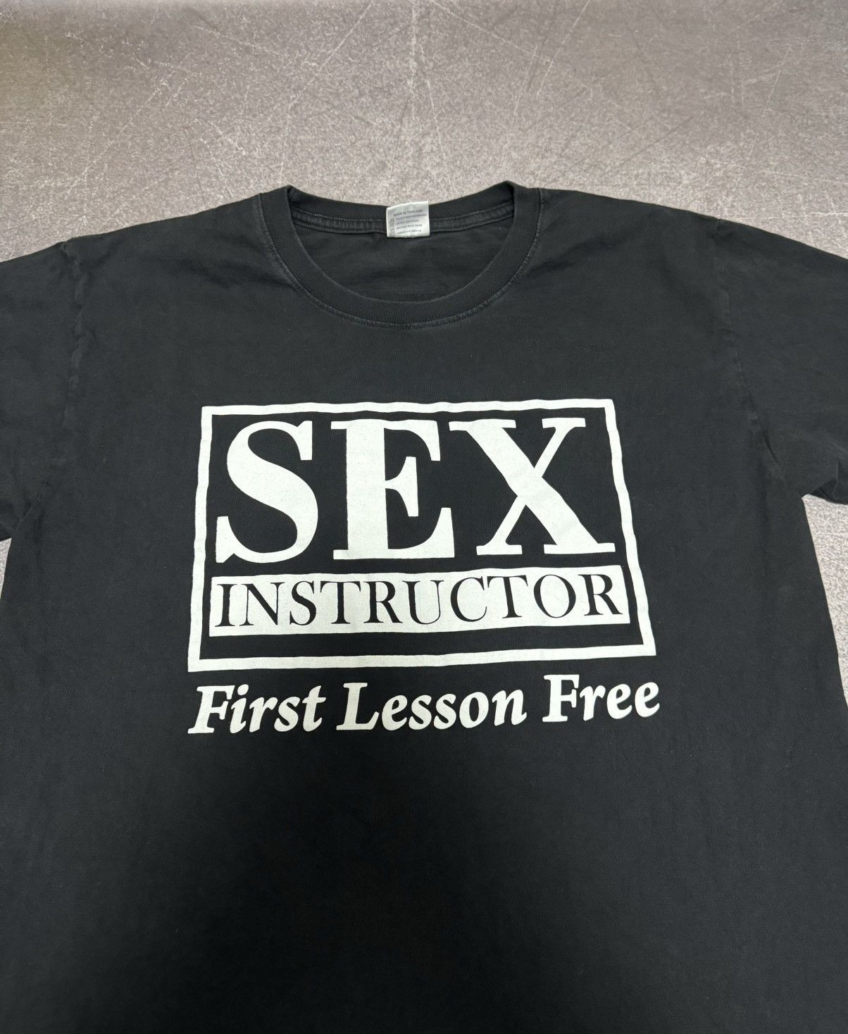 Vintage Vintage Sex Instructor T Shirt Humor Y2K Size US XL / EU 56 / 4 - 7 Thumbnail