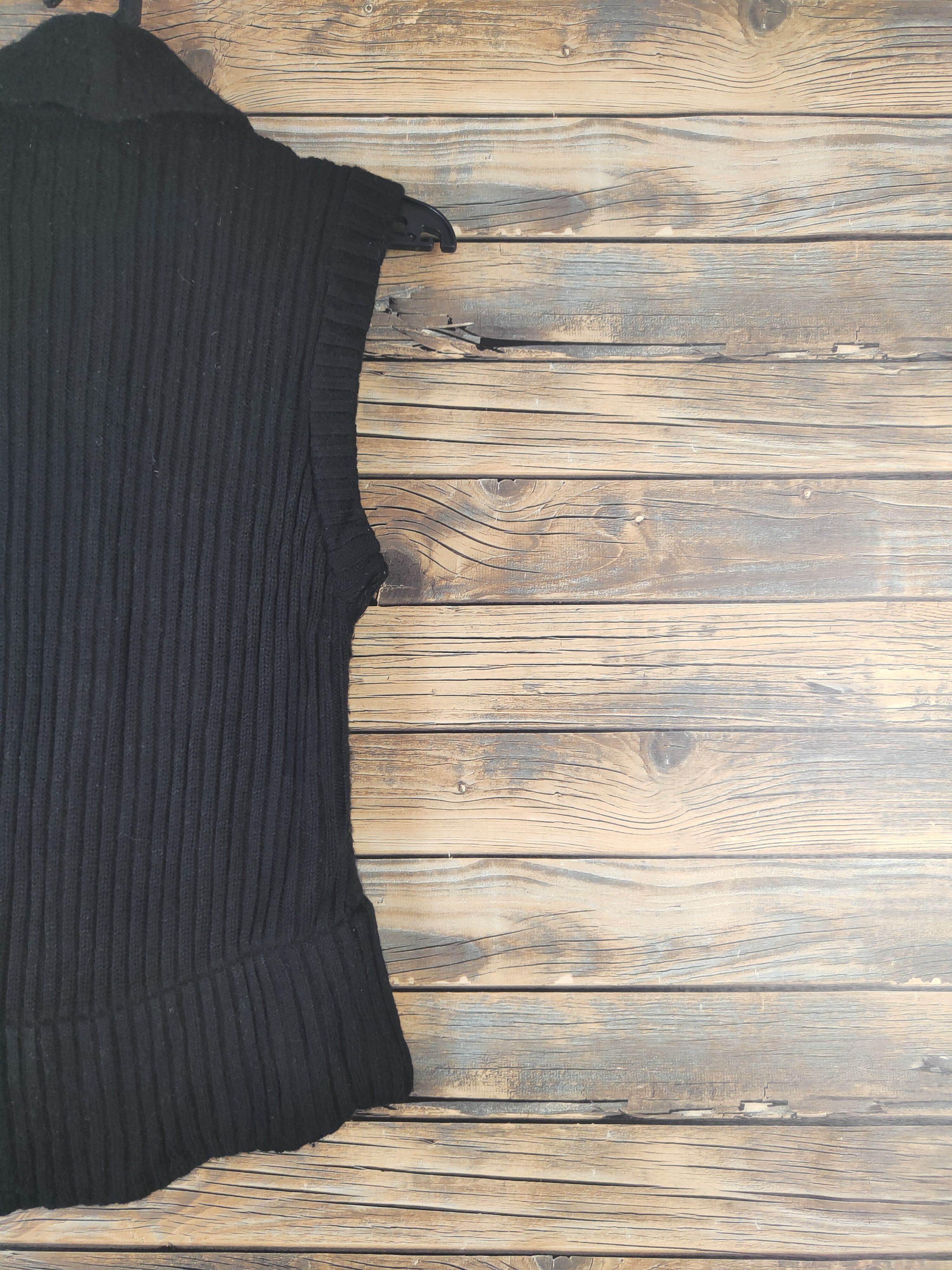 Aran Isles Knitwear × Banana Republic × Vintage Banana Republic Black Knitwear Biker Vests Size XS / US 0-2 / IT 36-38 - 9 Thumbnail