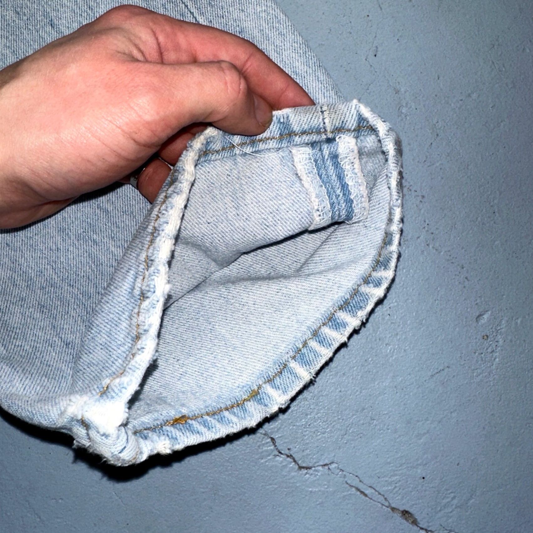 Levi's Levi's 501 Jeans Straight Men 34x38 Blue Light Wash Vintage 90s USA N/A Comfort Old School 501 Series Size US 34 / EU 50 - 4 Thumbnail