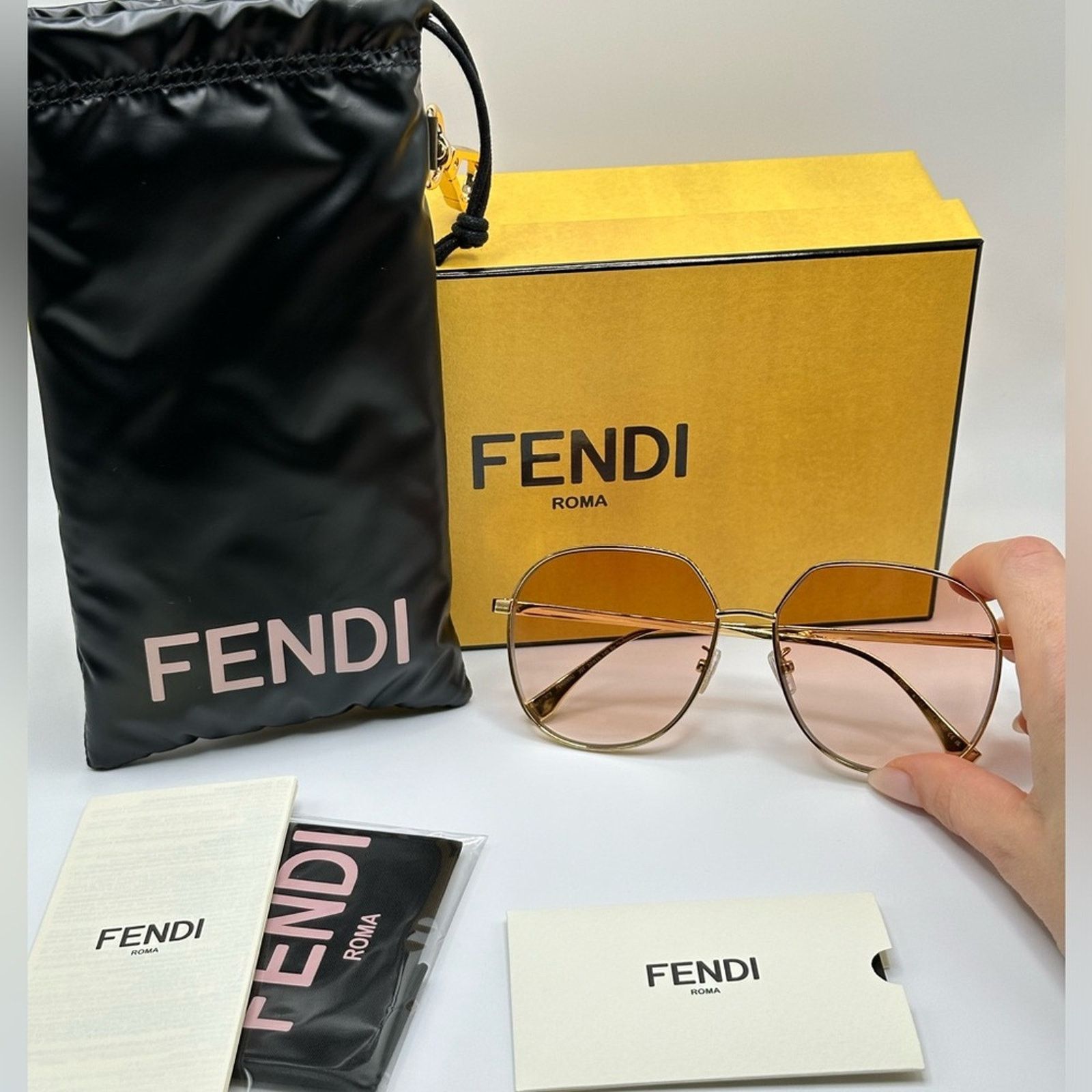 FENDI FE40069U 30T Light Gold/Pink Gradient Women Sunglasses