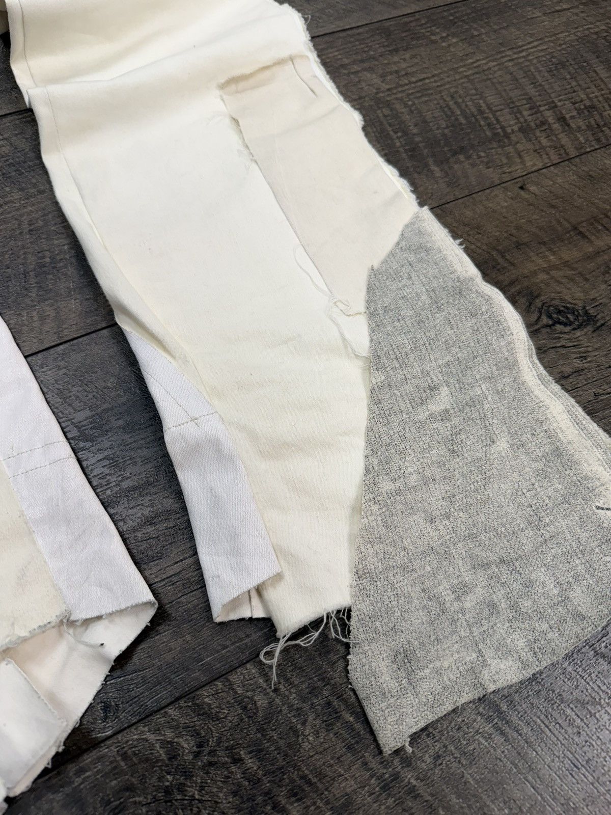 Rick Owens Swampgod LUISAVIAROMA Exclusive 1 of 1 Wax Flare Denim Size US 32 / EU 48 - 4 Thumbnail