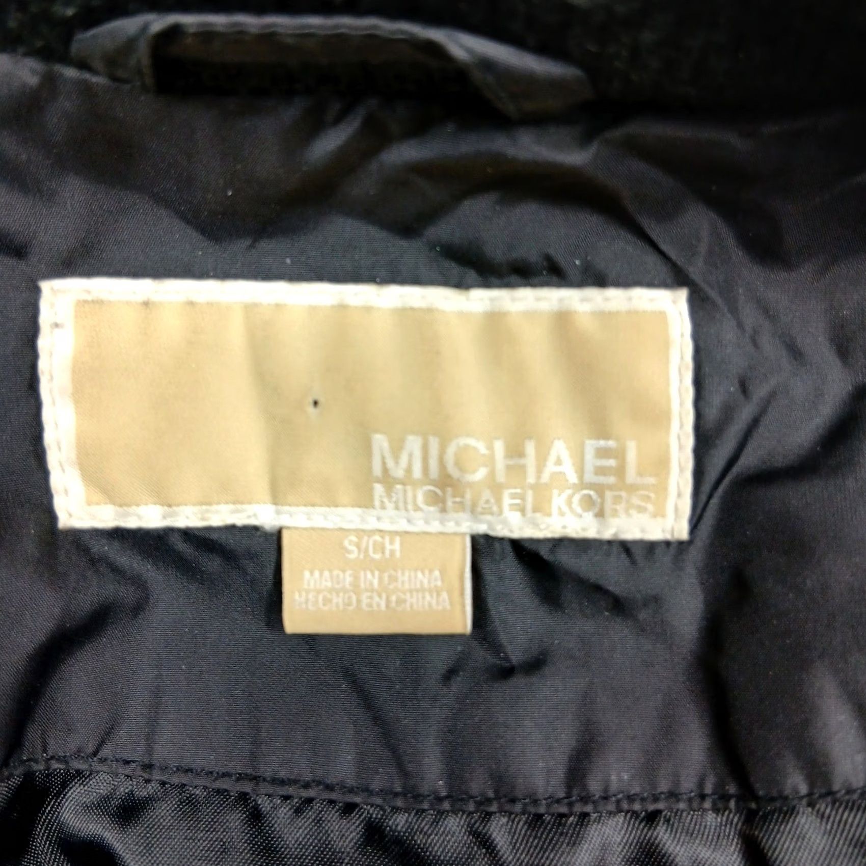Vintage Michael Kors Women's Down Puffer Coat Small Black Zip Front Quilted Jacket (Coat) Size S / US 4 / IT 40 - 3 Thumbnail