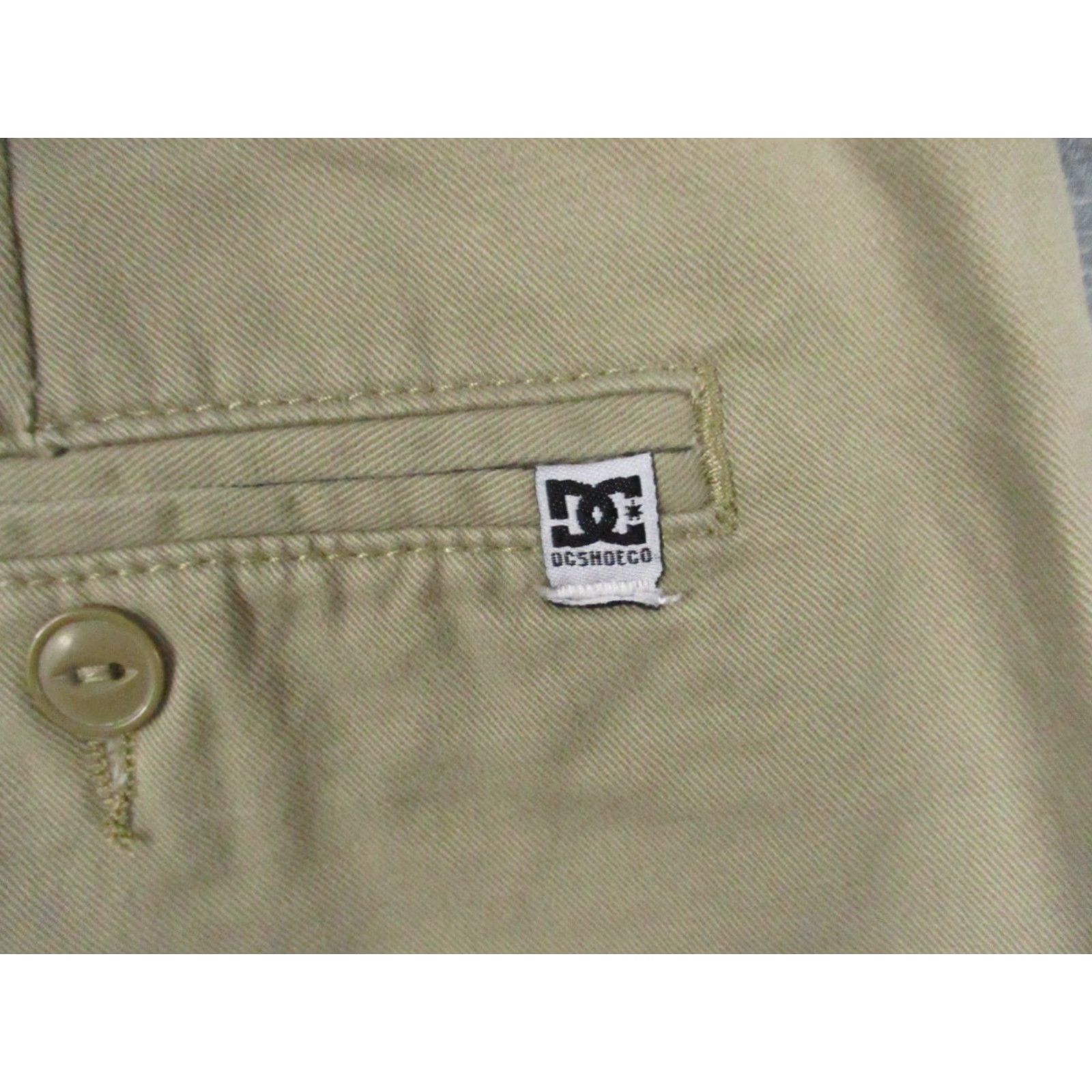 Vintage DC Shoes Co Shorts 28 Men Chino Khaki Flat Front NWT Adjustable 5-Pocket Beig Fully Prime Knit 100% Cotton Casual Summer Fall Spring Mens Size US 28 / EU 44 - 5 Thumbnail