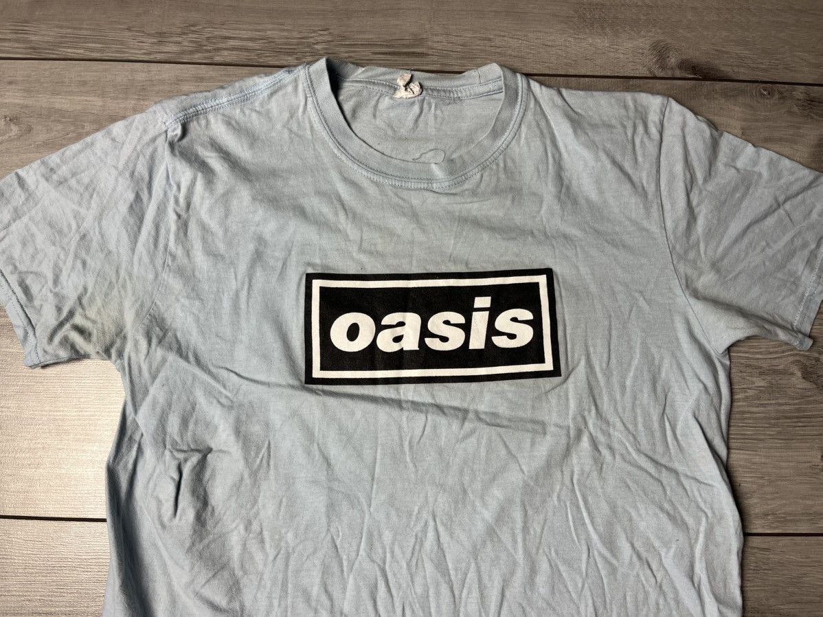 Band Tees Rare Vintage Rock T-Shirt OASIS 90' Y2K style. Size US M / EU 48-50 / 2 - 3 Thumbnail