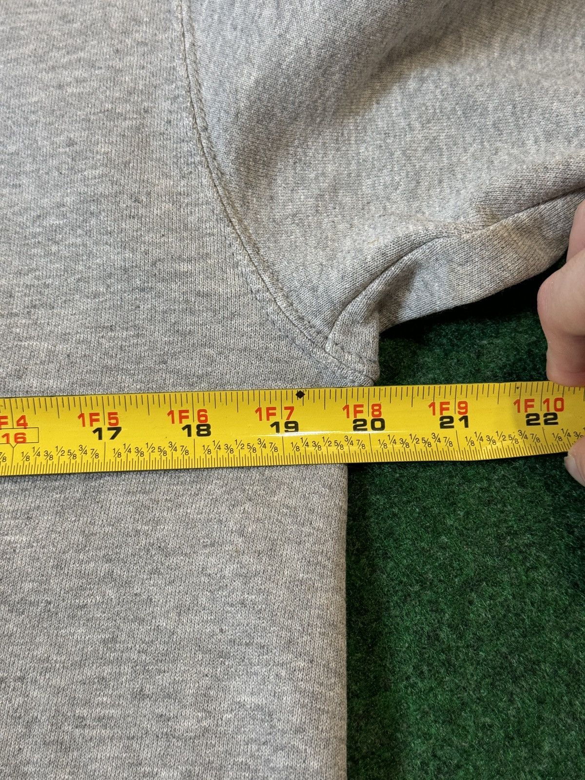 Nike × Vintage Vintage 90s Y2K Nike Minimalist Gray Swoosh Crewneck Size US S / EU 44-46 / 1 - 5 Thumbnail
