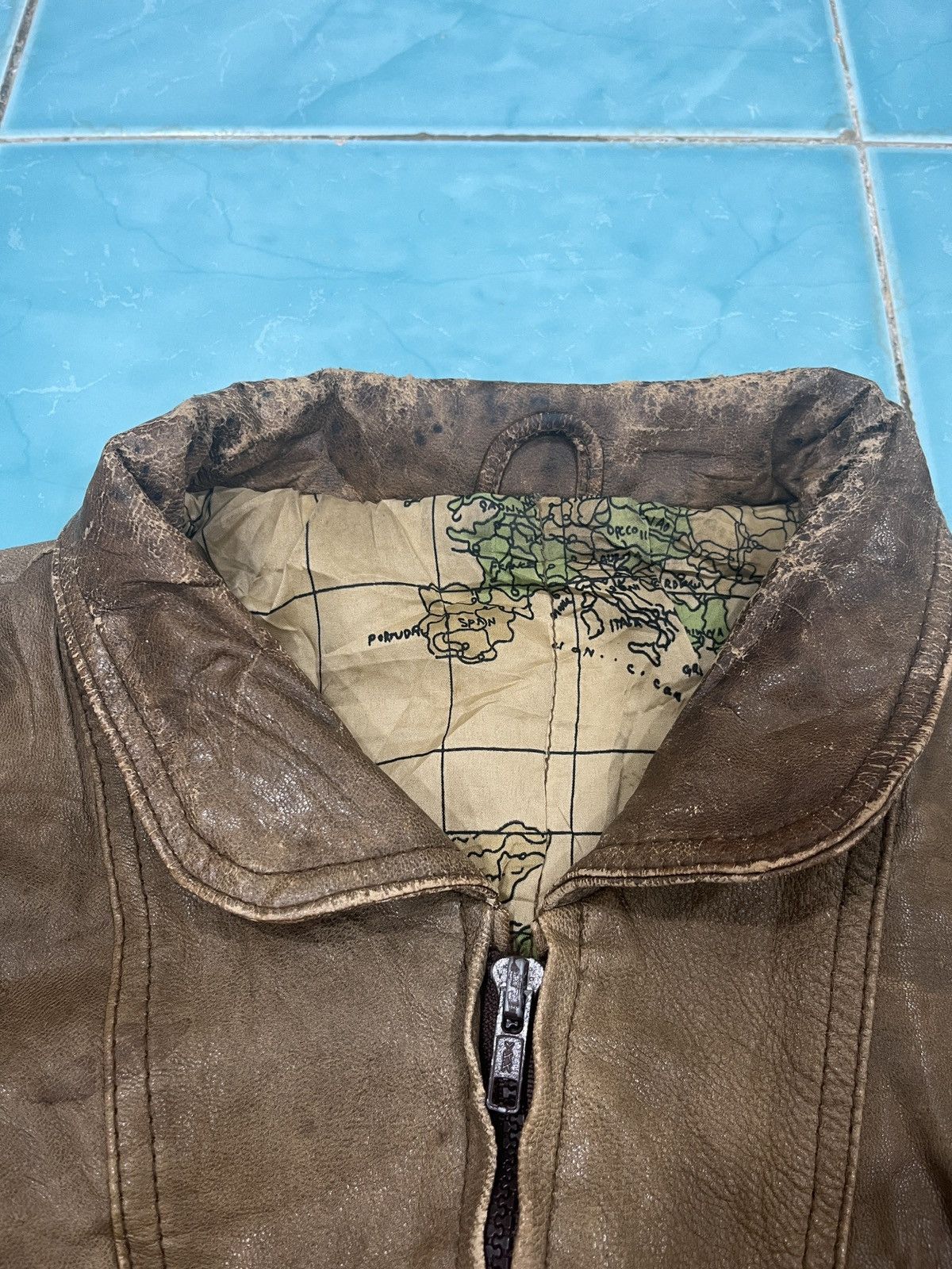 Japanese Brand × Leather VINTAGE RARE "World Map" Leather Jacket Bomber Size US L / EU 52-54 / 3 - 6 Thumbnail