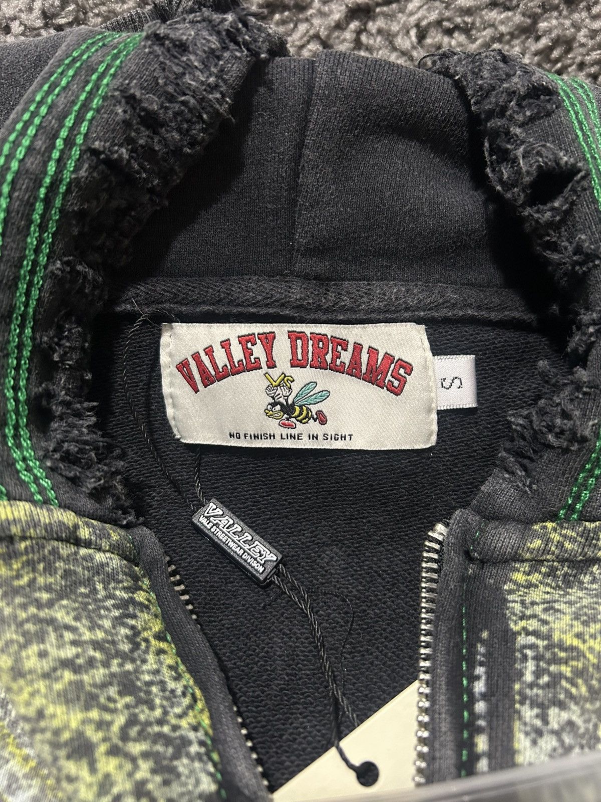 Vale Vale Forever Grave Digger Hoodie Size US S / EU 44-46 / 1 - 4 Thumbnail