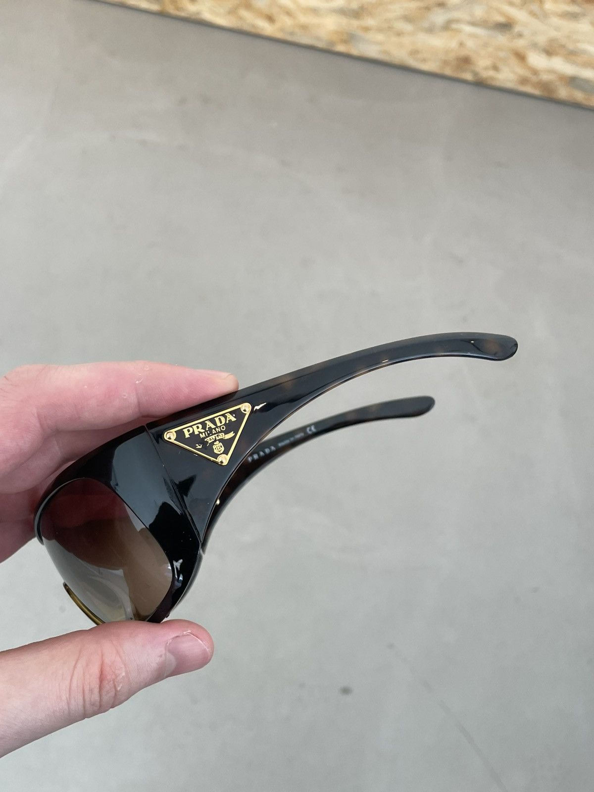 Prada Prada shied logo sunglasses Size ONE SIZE - 2 Thumbnail