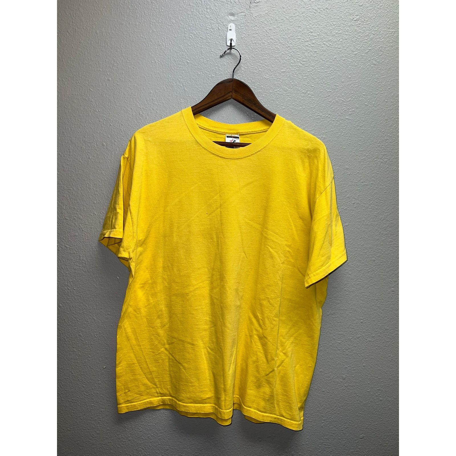 Jerzees Y2K Jerzees Heavyweight Cotton Yellow Blank Shirt XL Size US XL / EU 56 / 4 - 1 Thumbnail