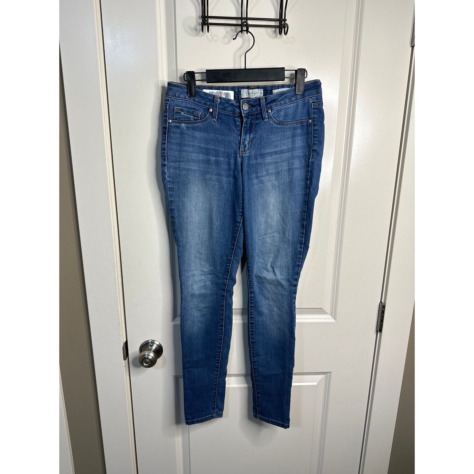 Other Jessica Simpson Kiss Me Super Skinny Jeans Size 26 Size 28" / US 6 / IT 42 - 2 Thumbnail