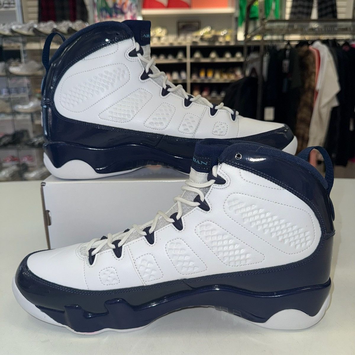 Nike Size 13 - Nike Air Jordan 9 Retro UNC 302370-145 Size US 13 / EU 46 - 2 Thumbnail
