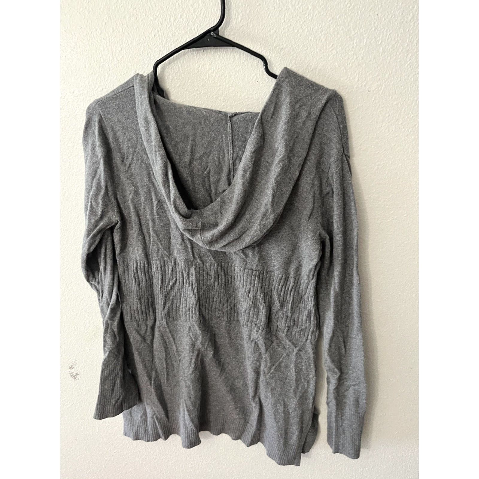 Vintage New York & Company Women's Gray Knit V-Neck Pullover Hoodie Adult Large Womens Size L / US 10 / IT 46 - 2 Thumbnail