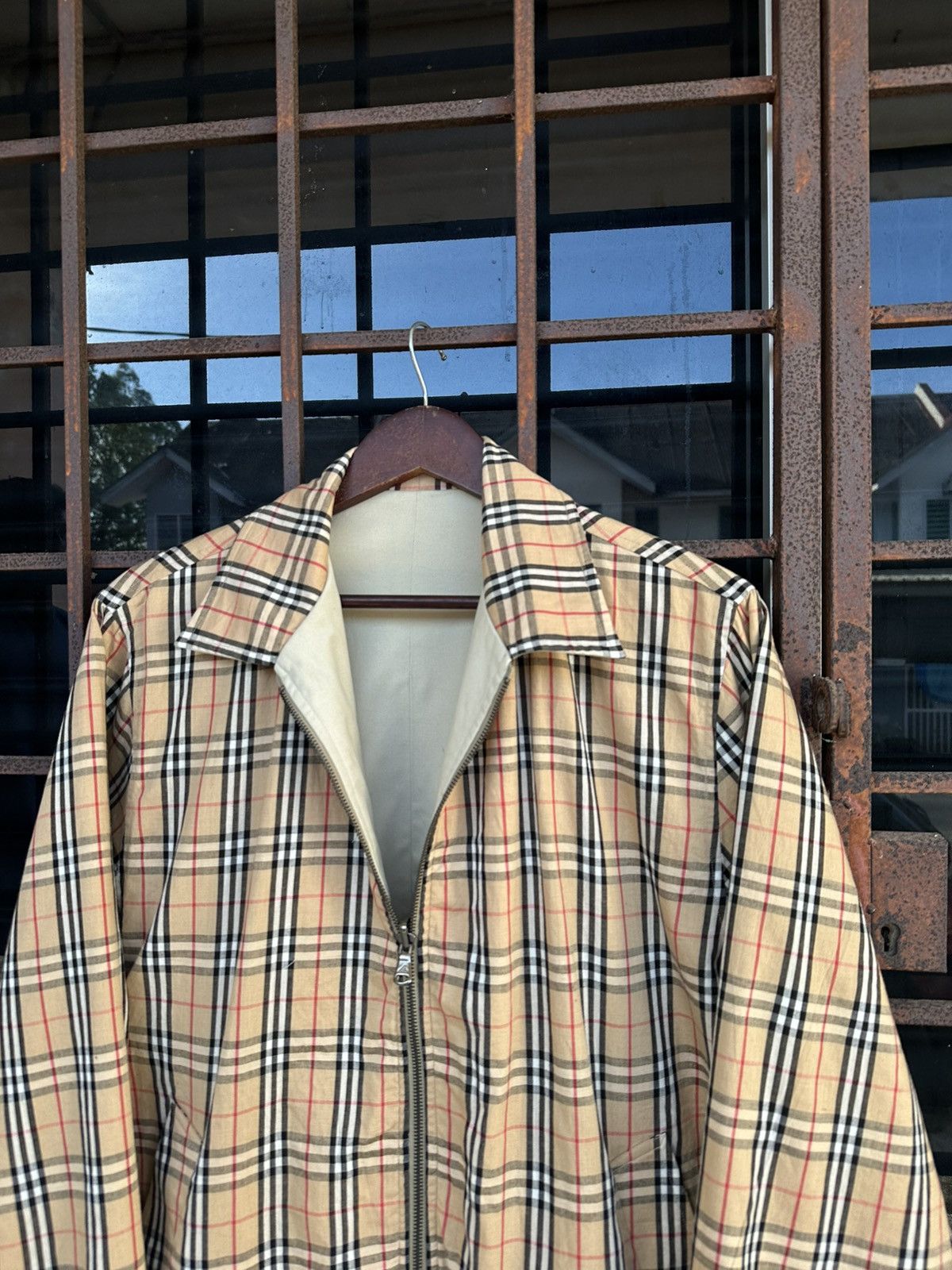 Burberry Burberry London Novacheck Reversible Light Bomber Jacket Size US M / EU 48-50 / 2 - 6 Thumbnail