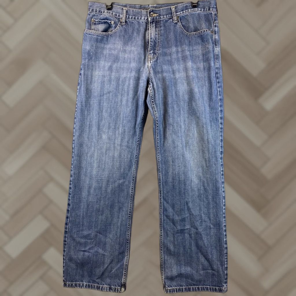 Old Navy Old Navy Jeans Mens 38 x 34 Blue Boot Cut 100% Cotton Casual Denim Pants /79-49 Size US 38 / EU 54 - 1 Thumbnail
