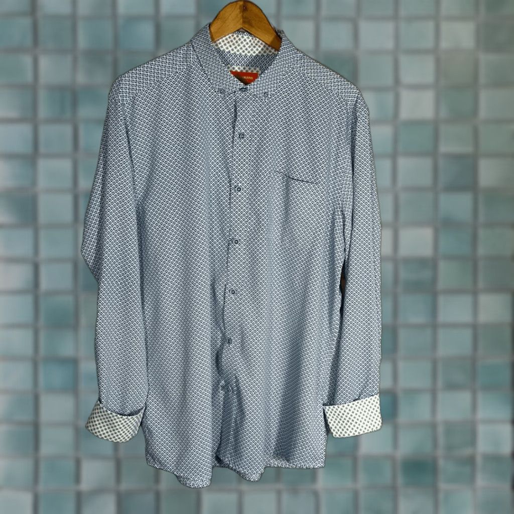 Johnston & Murphy Johnston & Murphy Performance Shirt Button-Up L Blue Geometric Long Sleeve Button-Down Flip Cuff Mens Size US L / EU 52-54 / 3 - 1 Thumbnail